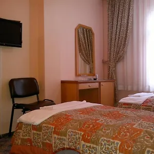 Hotel Yalta